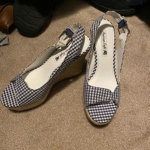 American Eagle blue gingham espadrilles size 8 1/2